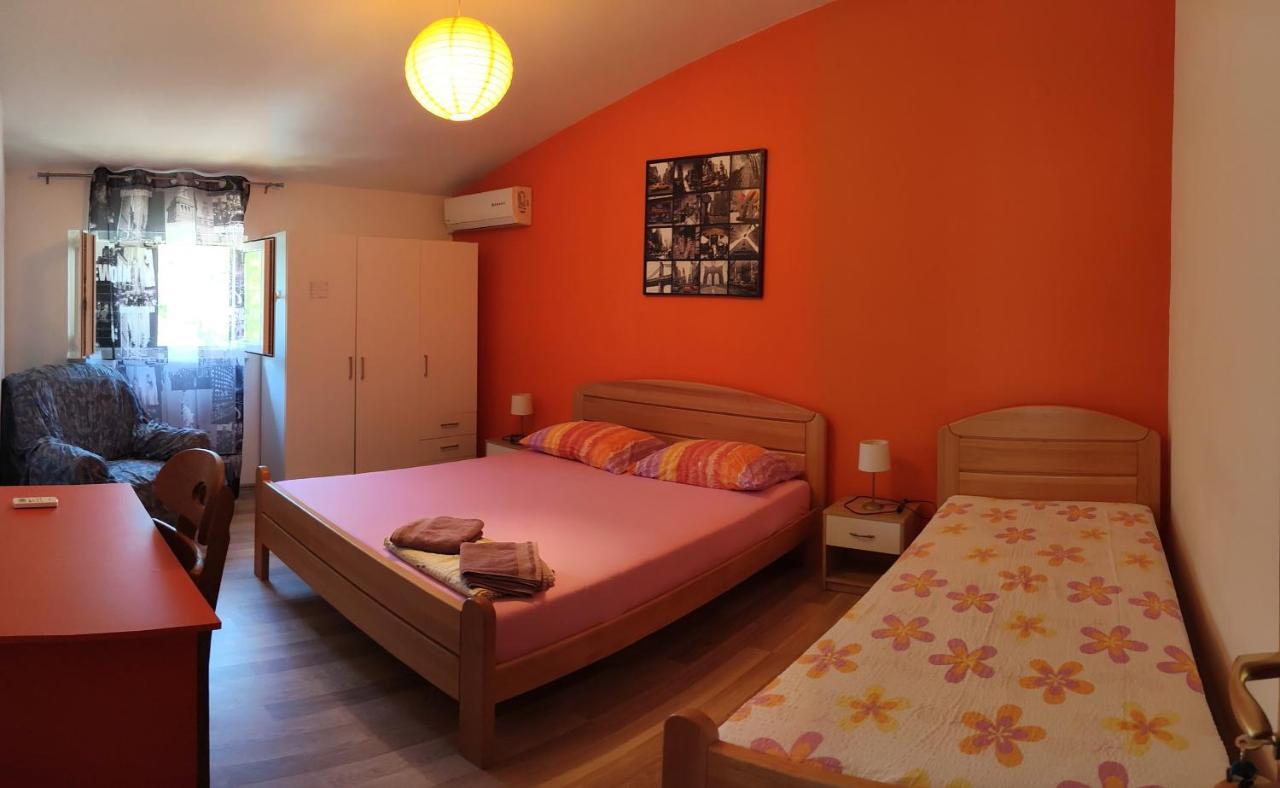 Rooms Raulo Split Exterior photo